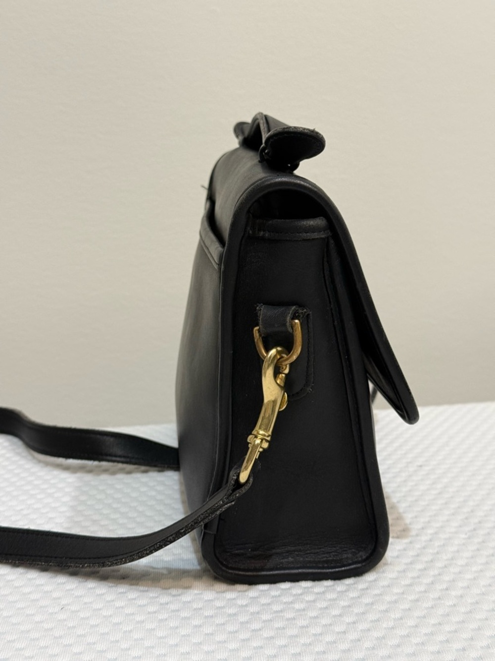 Vintage Coach Bag 9870 - Picture 2 of 9